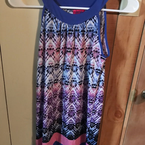 Dress - Picture 1 of 3